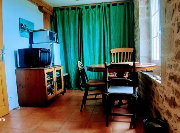 Chambres D'Hotes Le Foursou Le Bouyssou Exterior foto